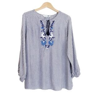 OLD NAVY Medium Women The Tunic Shirt Blue White Striped Boho Embroidered Flower